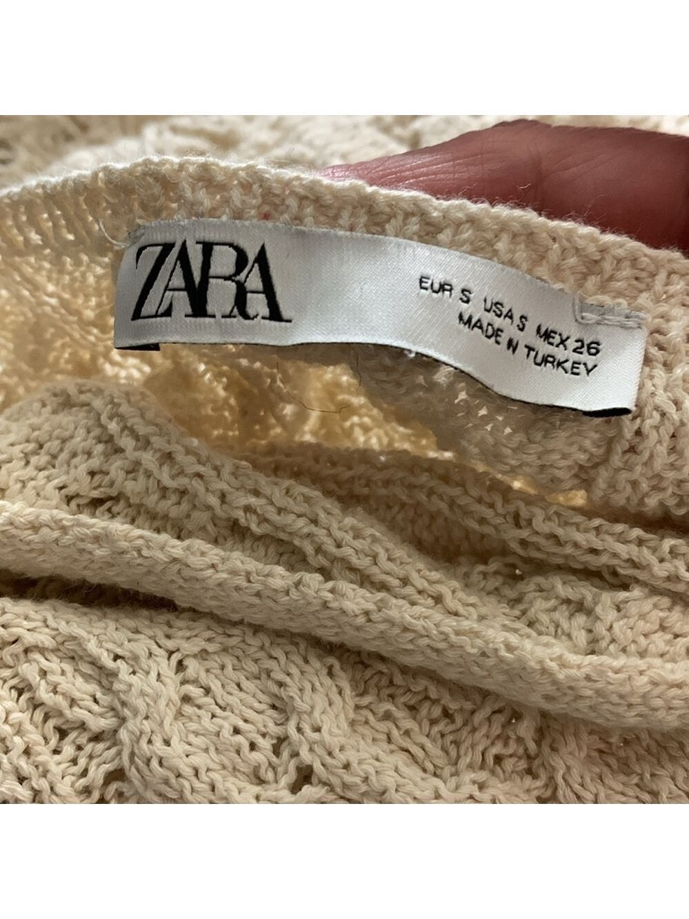 Zara Beige Crochet Cable Knit Sweater Sz S Oversized V Neck Long Sleeve Pullover - Picture 8 of 14